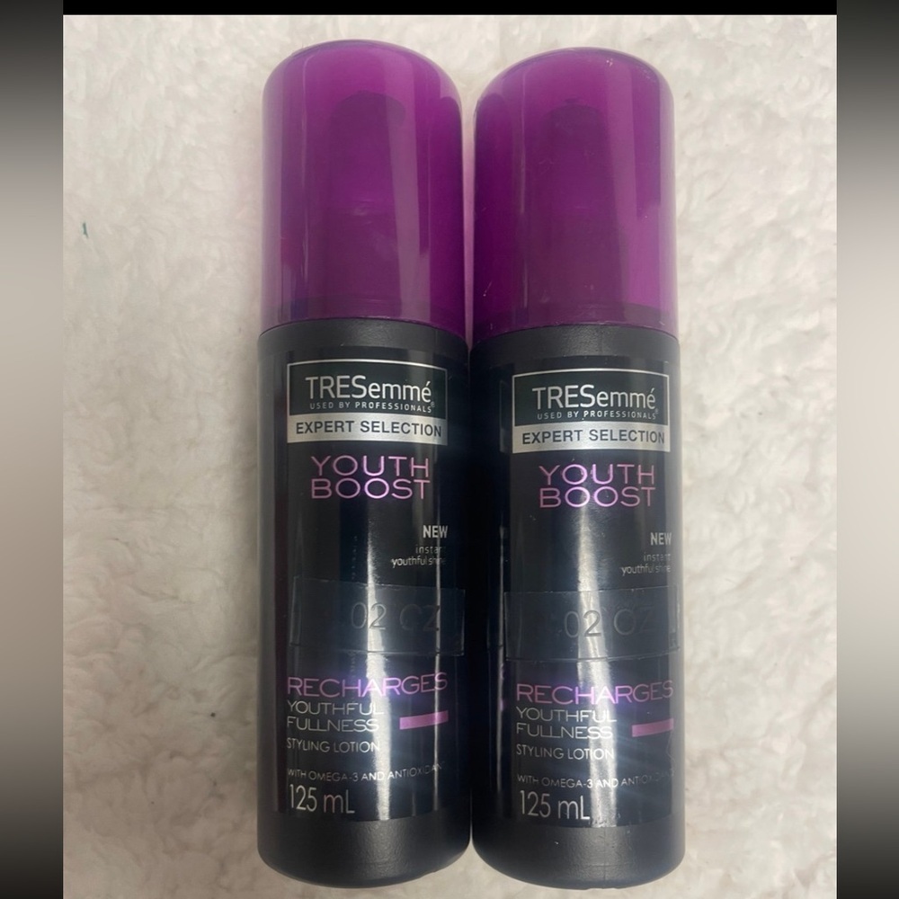 Tresemme Youth Boost Styling Lotion Recharges Youthful Fullness 125ml  (2 Pack)
